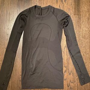 Lululemon Swiftly Tech Long Sleeve